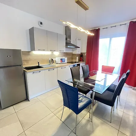 Nuovo Louis 68300 Tra Francia E Svizzera